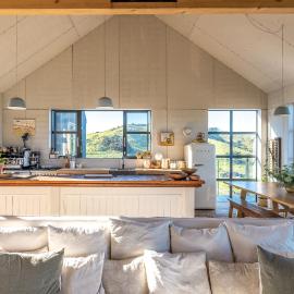 Loft & Workroom, Woodside Bay - Be My Guest Waiheke