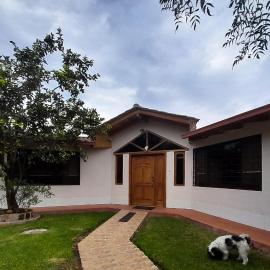 Rose Garden, hotel em Guayllabamba