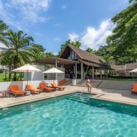 Tinidee Golf Resort Phuket, hotel en Kathu