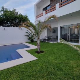 Casa VillaTeques alberca jacuzzi, hotel u gradu 'Tequesquitengo'