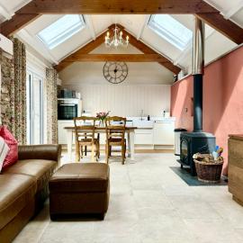 Hideaway Cottages - Greenacres Estates、テンビーのホテル