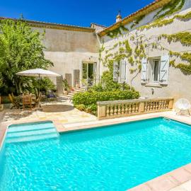 Villa La Fontaine by Villa Plus, hotel a Capestang