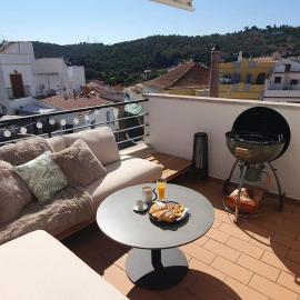 Casa Portao da Cidade، فندق في سيلفيس