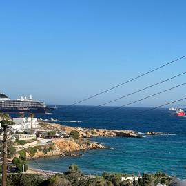 Mare Monte Suites 2, hotel a Parasporos