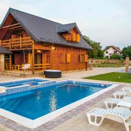 Stunning Home In Vukovar, hotel in Vukovar