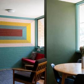 Sun filled 1BR APT 2 mins to Legacy Park - Hosted by Canstay, hotel in Campbell