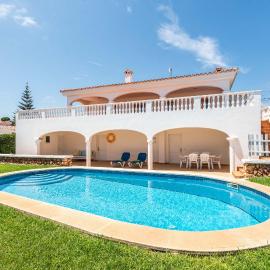 Binifortu, hotel sa Punta Prima