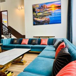 Luxury Downtown Home Near Lake Martin, Hotel in Alexander City