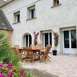 Gîte Bella Rosa, parking privatif, bord mer, terrasse, Hotel in Ault