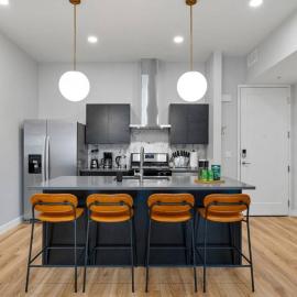 Prime Location Downtown Temple Sq Salt Palace 1BD