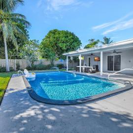Boca Beauty - Stylish Home with Pool home, Hotel in Boca Raton