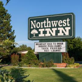 Northwest Inn, hotell i Woodward