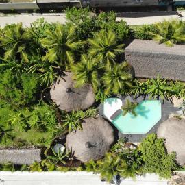 Ecolodge Spa Beira Mar Ococoloco, hotel Porto de Galinghasban