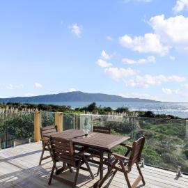 Sunset Shores - Paraparaumu Beach Retreat