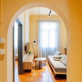grey l studio apartments Downtown Alexandria Menasce House