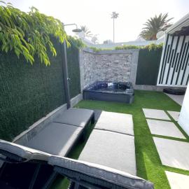 SerenArty Bungalow Beach Flor con jacuzzi