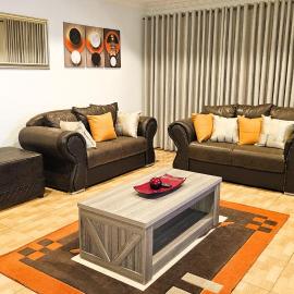 Grey Oak Holiday House, hotel a Bulawayo