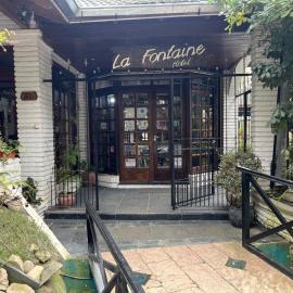 Hotel La Fontaine, hotel a La Lucila del Mar