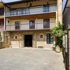 Casa Magdalena: mar y montaña, Hotel in Adino