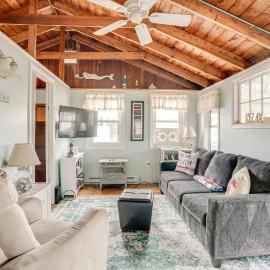 Rockport Cottage w/ Patio - Steps to Beach!