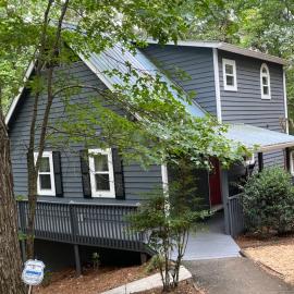 The Grindle Bridge Cabin, hotel i Dahlonega