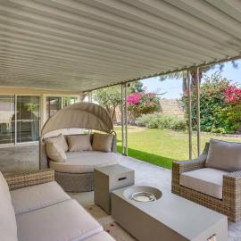 Huntington Beach Home: Fire Pit, Grill + More!, hotel in Huntington Beach