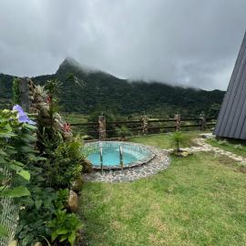 Pika 04 by Pika cabins con Piscina privada