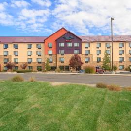 TownePlace Suites Farmington, khách sạn ở Farmington