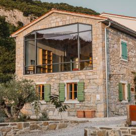 Mountain Lodge Istria - Stone Lodge II, hotel in Roč