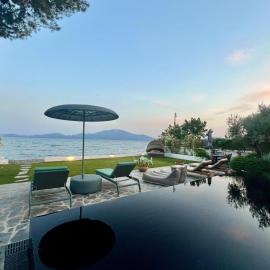 Evia Escape - Beachfront villa
