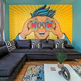 Exclusive Town Centre Home, FREE Parking, Walk to TRAIN STATION, Near AIRPORT, LUXURY Stay, GARDEN, POP ART Decor