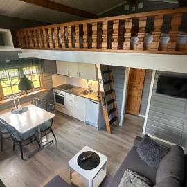 Kvarnsjöns Naturcamping stuga 1, hotel a Sjötofta