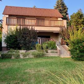 Füge Apartman Balatonakarattya