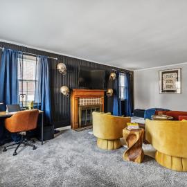 Eclectic 4Bed with BBQ-Firepit-Games-secretGarden & 7 mile to Downtown