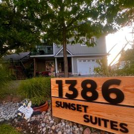 Sunset Suites in Niagara Wine Country