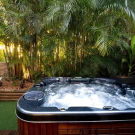 Ti Kaz Colibri - La Réunion - Jacuzzi privatif