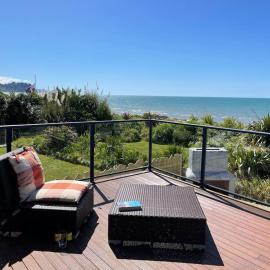Spectacular Ocean View at Ruby Bay, hotel a Mapua