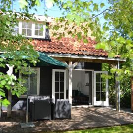 400 meter van het strand nieuwe luxe zomerwoning Oostkapelle