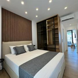 BlueMotion - PortSuite 5B, Hotel in Piräus