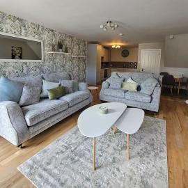 Brogans Apartments, Hotel in Trim