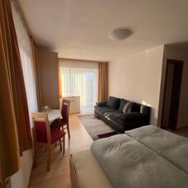 Pension Haus Georg, hotel v destinaci Westendorf
