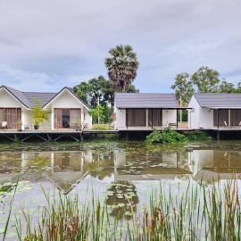 The Duck Cafe and Resort โรงแรมในตราด