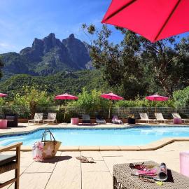 Logis Hotel Le Lonca, hotel sa Porto Ota