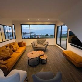Maison contemporaine avec vue mer, piscine intérieure, classée 5 étoiles, hotel sa Locquirec
