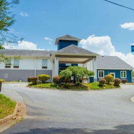 Clarion Pointe-Dillard near Blue Ridge Mountains, hotel din Dillard