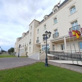 Hotel Bossh Alicia, Hotel in Albacete