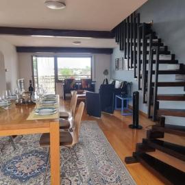 K03 Apartment between Cologne and Bonn, hotel a Troisdorf