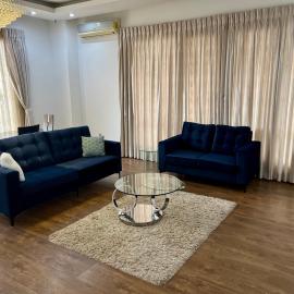 Nice Apartment Great Location!!!