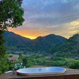 สะปัน Riva camp, hotell sihtkohas Ban Huai Ti