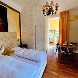 PARK VILLA zentral am Mittelrhein Zimmer&Apartments Self check in Aparthotel, hotelli kohteessa Boppard